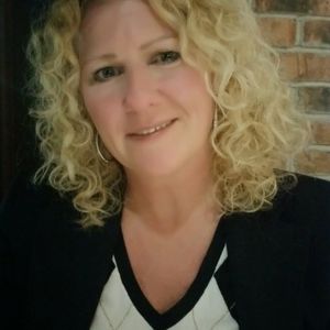 Meet your Posher, Stacey